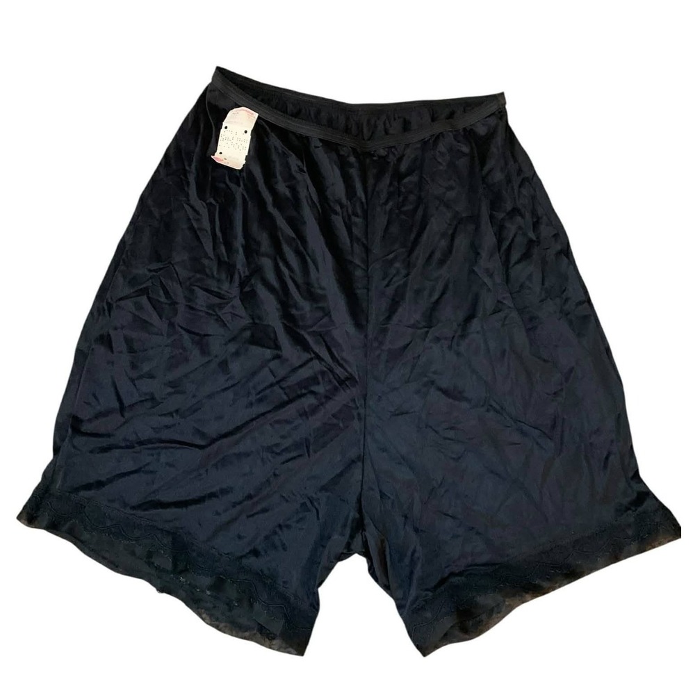 Vintage‎ LORRAINE Black Nylon Petti-Pants Deadstock NOS Lace Trim Tap Pants Sz 7